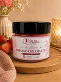 Vela Aromática feita de cera de coco MORANGO COM CHANTILLY